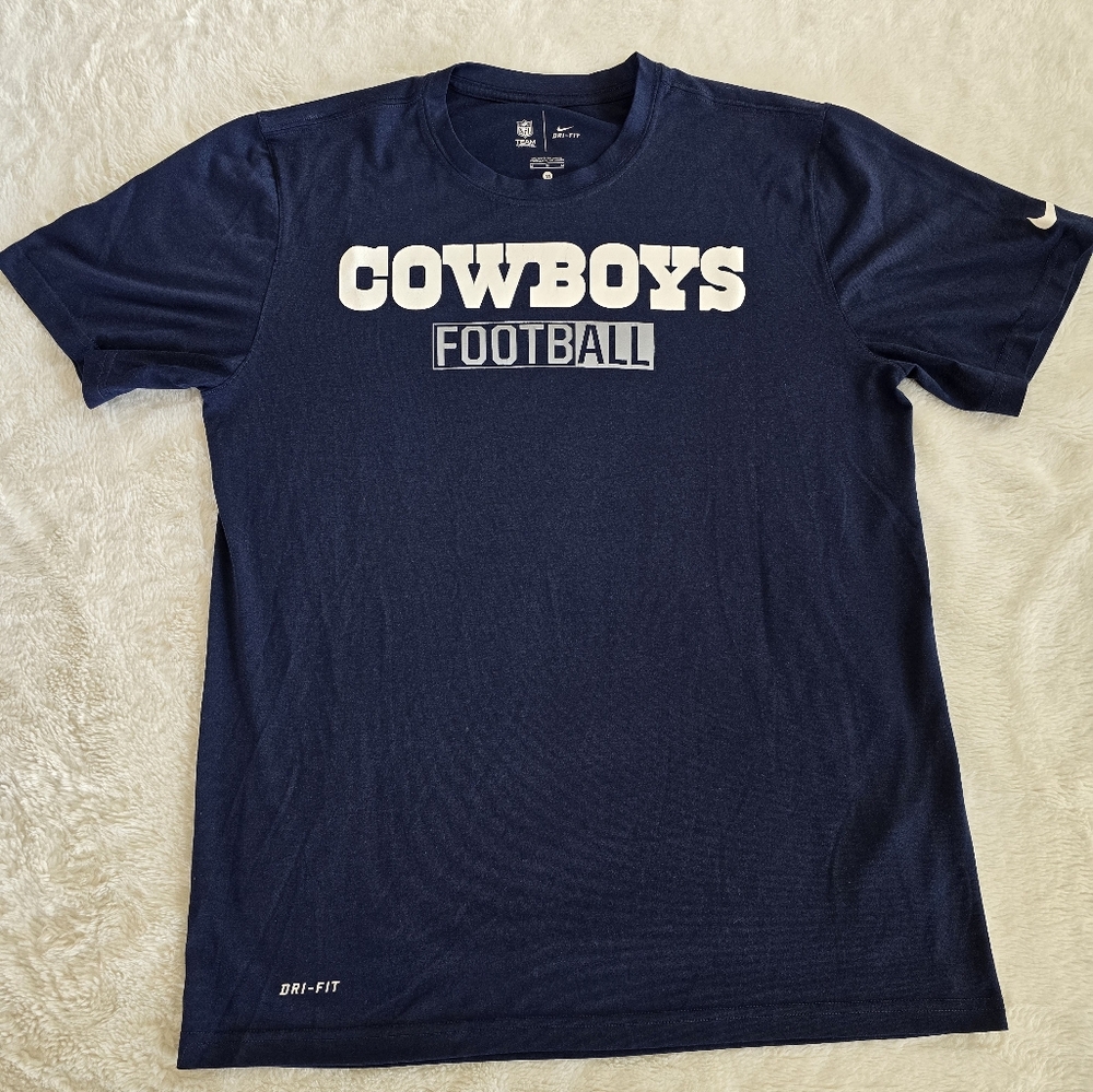 Great Condition: Nike NFL Team Apparel Dallas Cowboys Men’s M